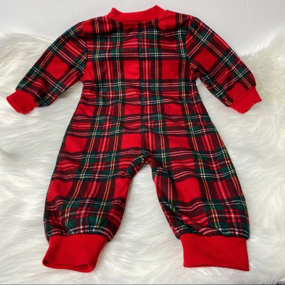 3/$15🎉 Plaid Christmas Pajamas 6M - Picture 3 of 3